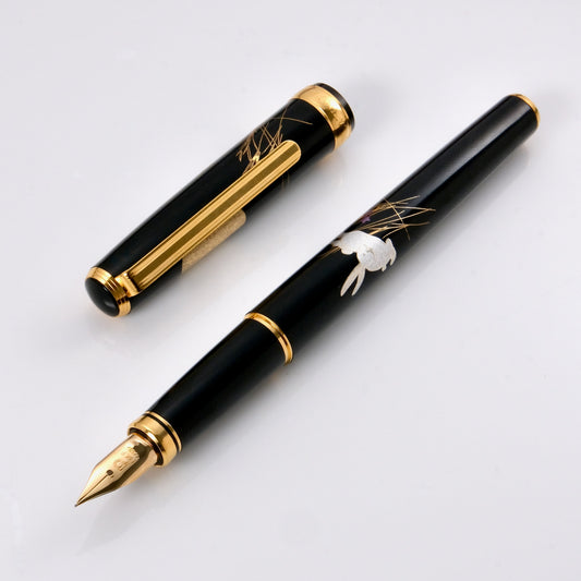 Platinum Vicoh Modern Maki-e Fountain Pen - Moon & Rabbit