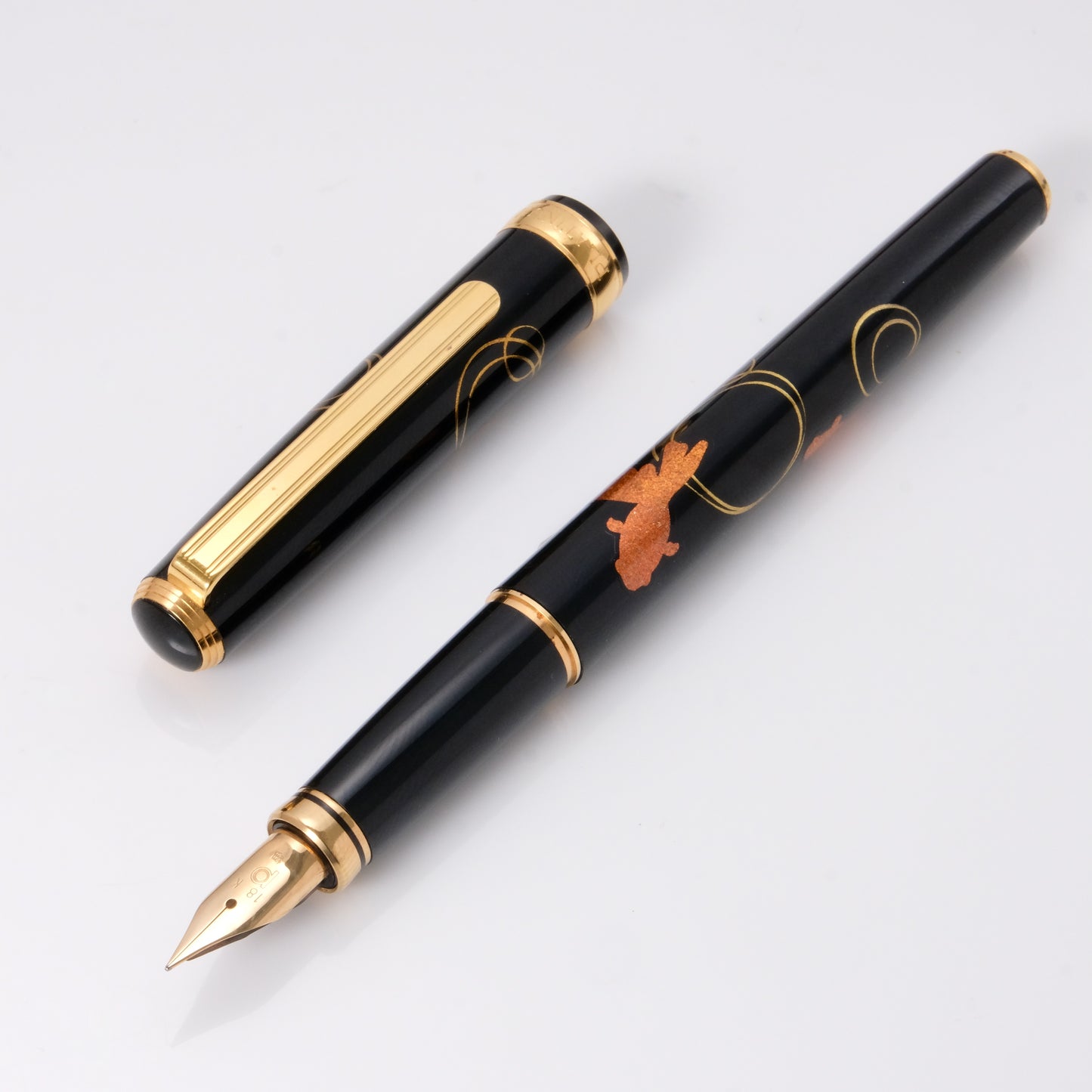 Platinum Vicoh Modern Maki-e Fountain Pen - Kanazawa Goldfish