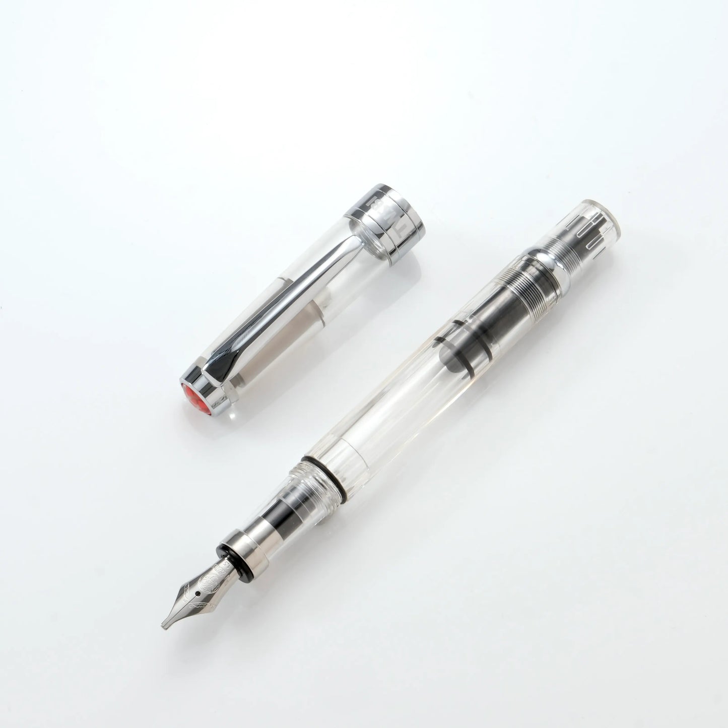 TWSBI Diamond 580 Fountain Pen - Clear