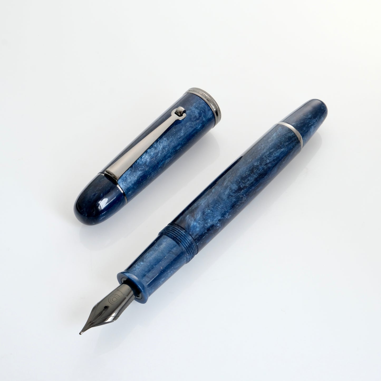 Penlux Masterpiece Grande Great Natural Limited Edition Fountain Pen - Galaxy