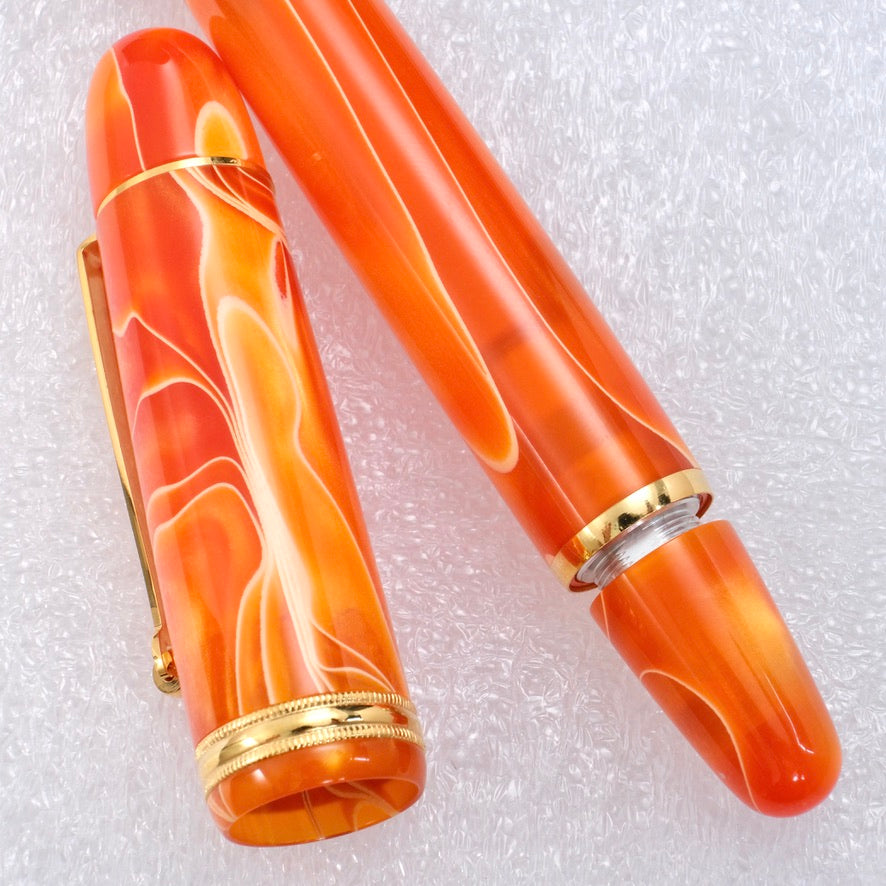 Penlux Masterpiece Grande Fountain Pen - Orange Swirl