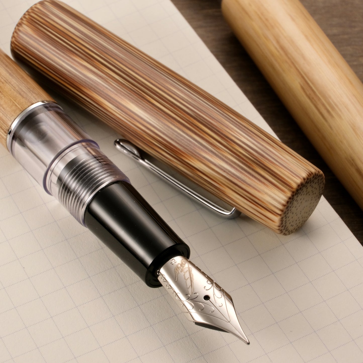 Fine Writing Int. Fenestro Fountain Pen - Bamboo