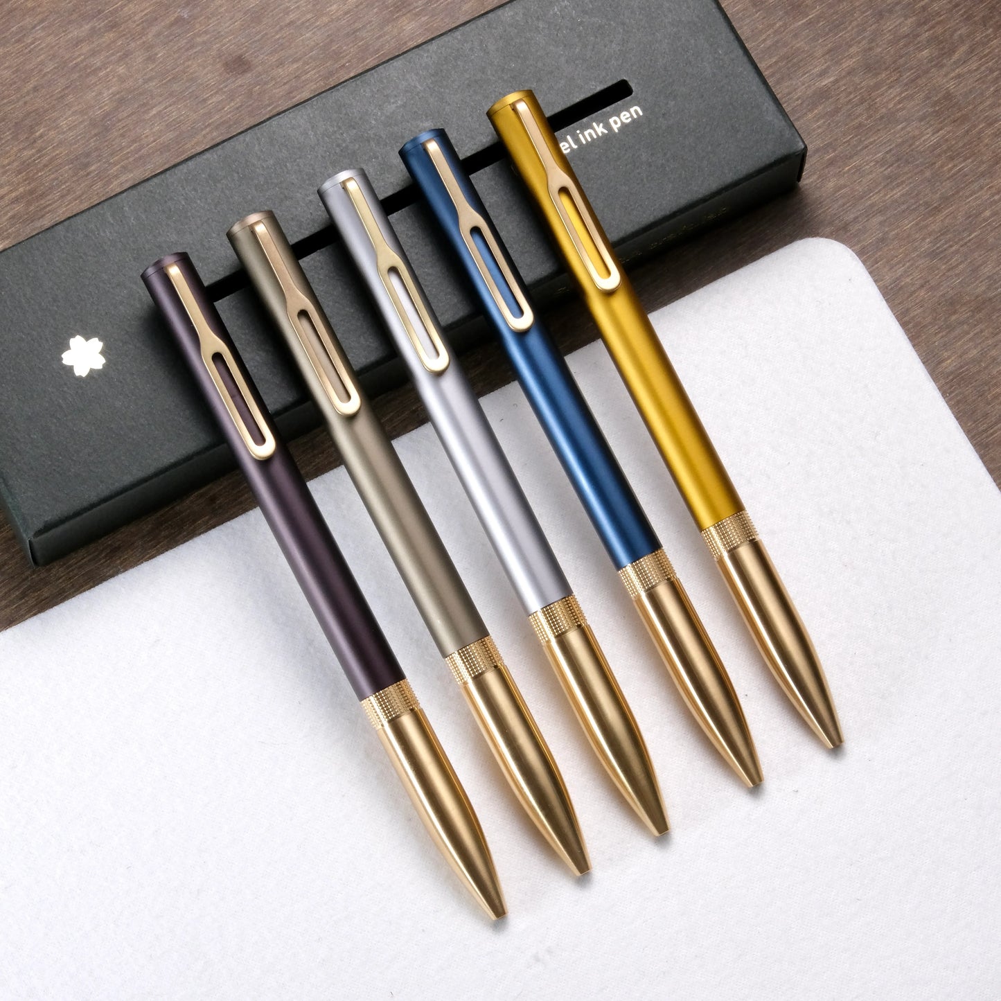 SAKURA craft_lab 007 Brass Gel Ink Pen - Sage Green