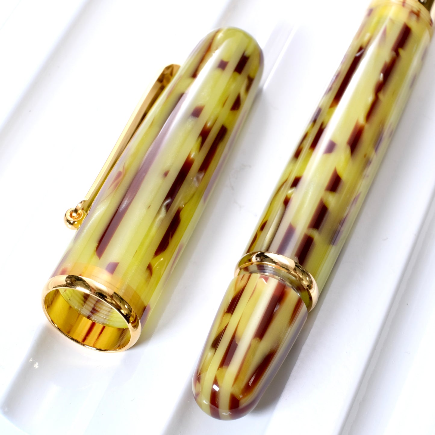 Penlux Elite Piston Filler Fountain Pen - Emperor