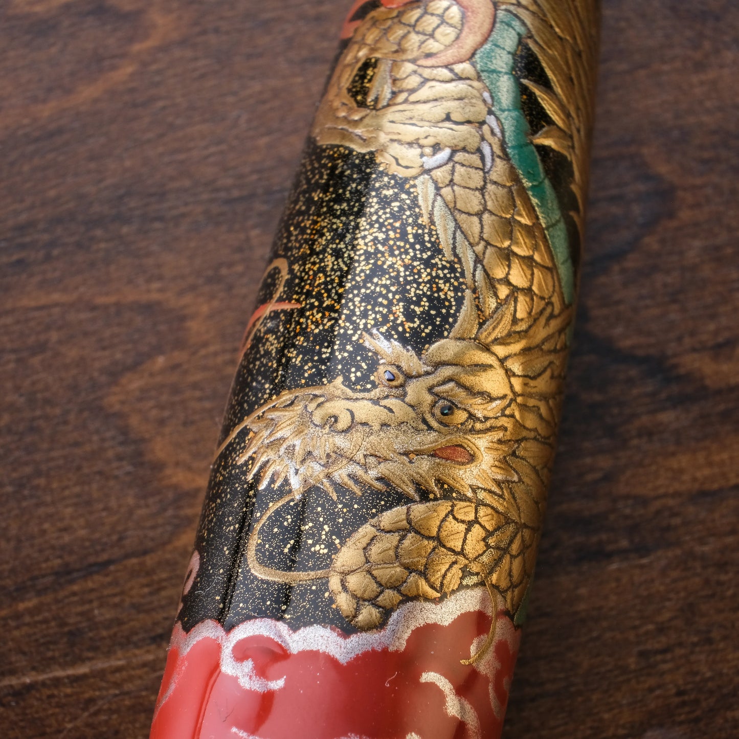 Taccia Empress Maki-e Fountain Pen - Double Dragon (2024 Limited Edition)