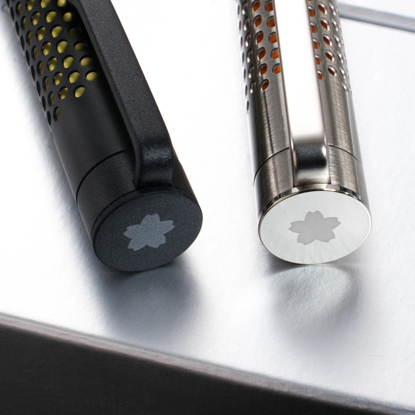 SAKURA craft_lab 009 Gel Ink Pen - Nebula Black