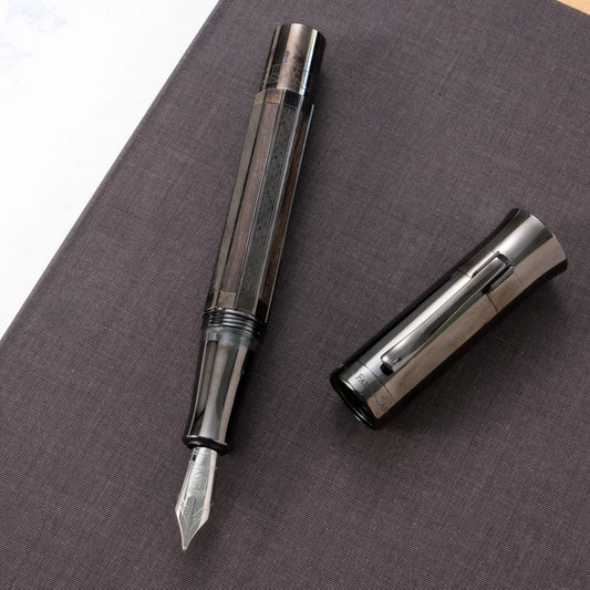 Graf von Faber-Castell Pen of the Year 2017 – Vikings (Limited Edition)