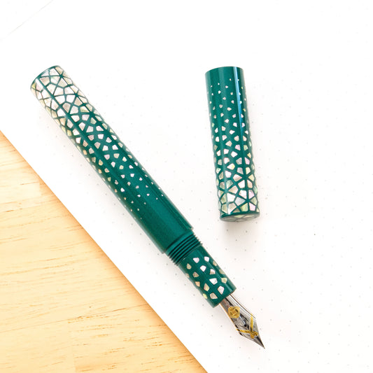 Cypress Modern Raden Color Geometry Fountain Pen - Green