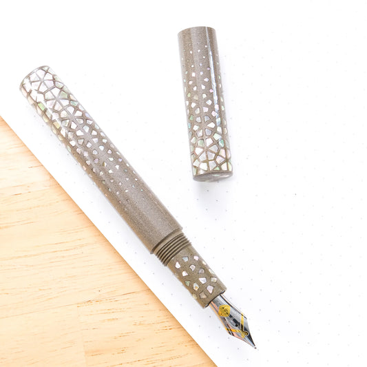 Cypress Modern Raden Color Geometry Fountain Pen - Cement