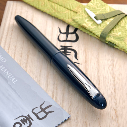 Platinum Izumo Iro-Urushi Fountain Pen - Aitetsu Iro (Slate Blue)