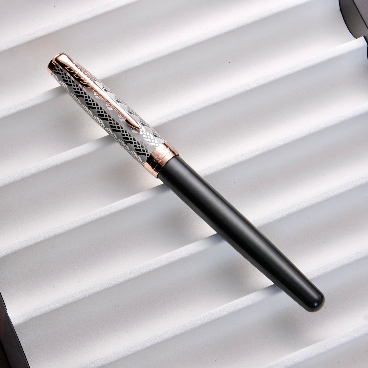Parker Sonnet Premium Fountain Pen - Grey 派克 卓爾致臻筆系列 - 灰色