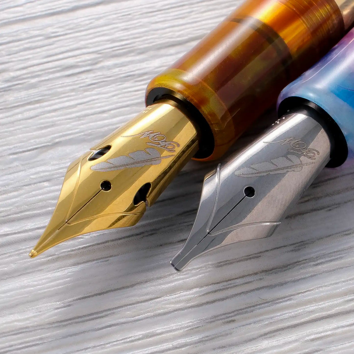 Fine Writing Int. Pencket Fountain Pen - Morganite