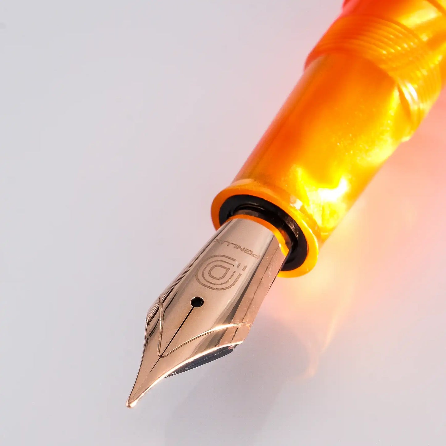 Penlux Masterpiece Delgado Fountain Pen - Tangerine