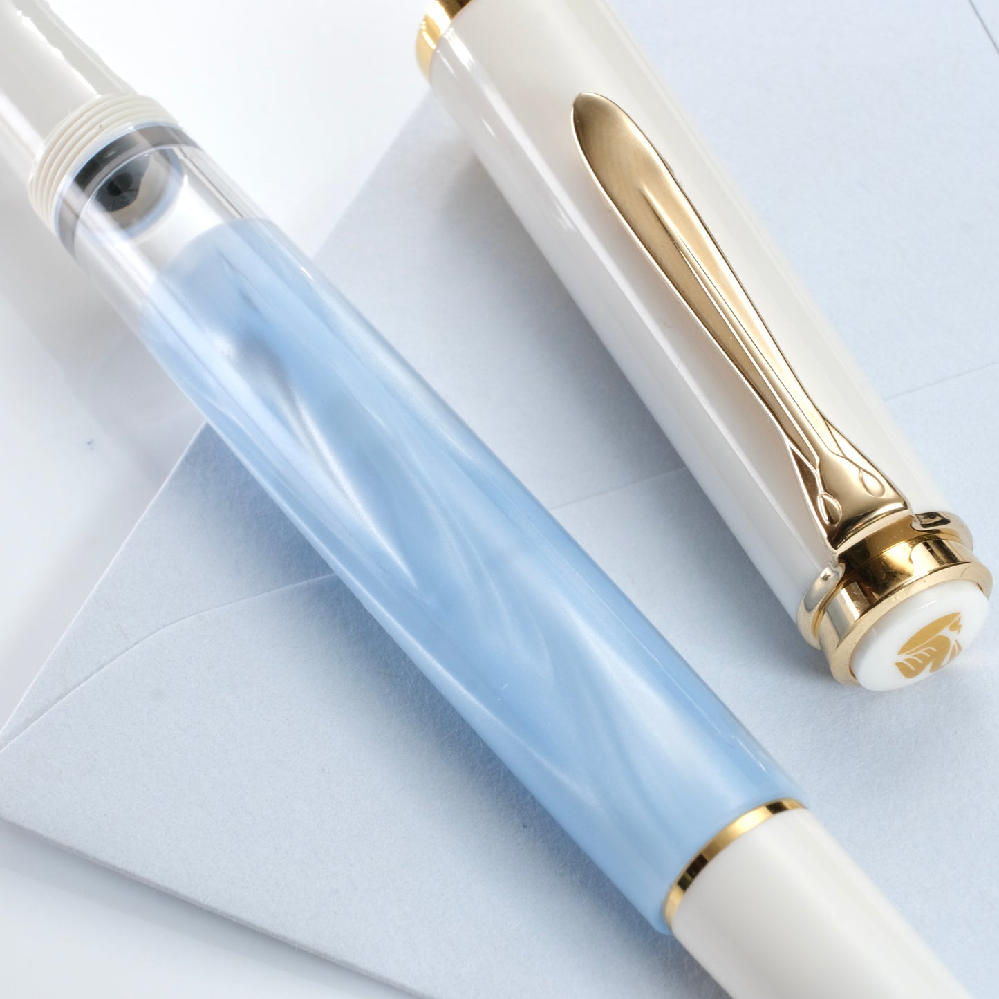 Pelikan M200 Fountain Pen - Pastel Blue