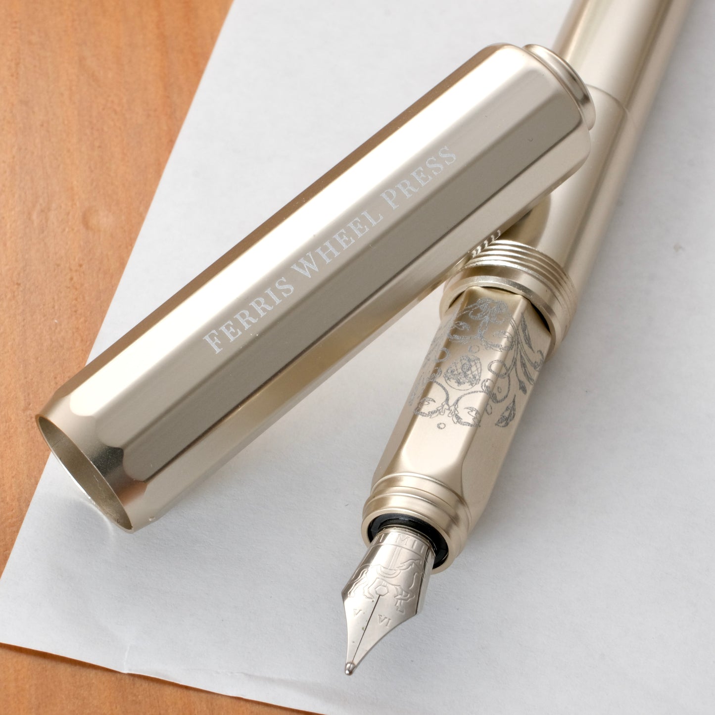 Ferris Wheel Press Aluminum Carousel Fountain Pen - Brilliant Beanstalk (Limited Edition)