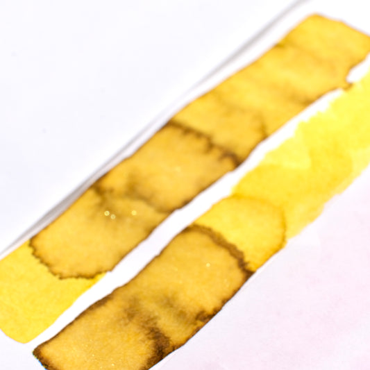 Diamine Ink-vent Purple Edition 2023 Fountain Pen Ink - Fortune's Gold