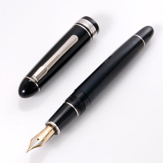 Platinum President Fountain Pen - Black (Silver Trim)