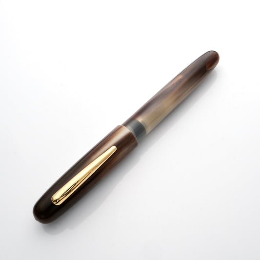 Tenny Jade Ox Horn Fountain Pen (Large) 赤玉牛角 手工筆 (大尺寸)
