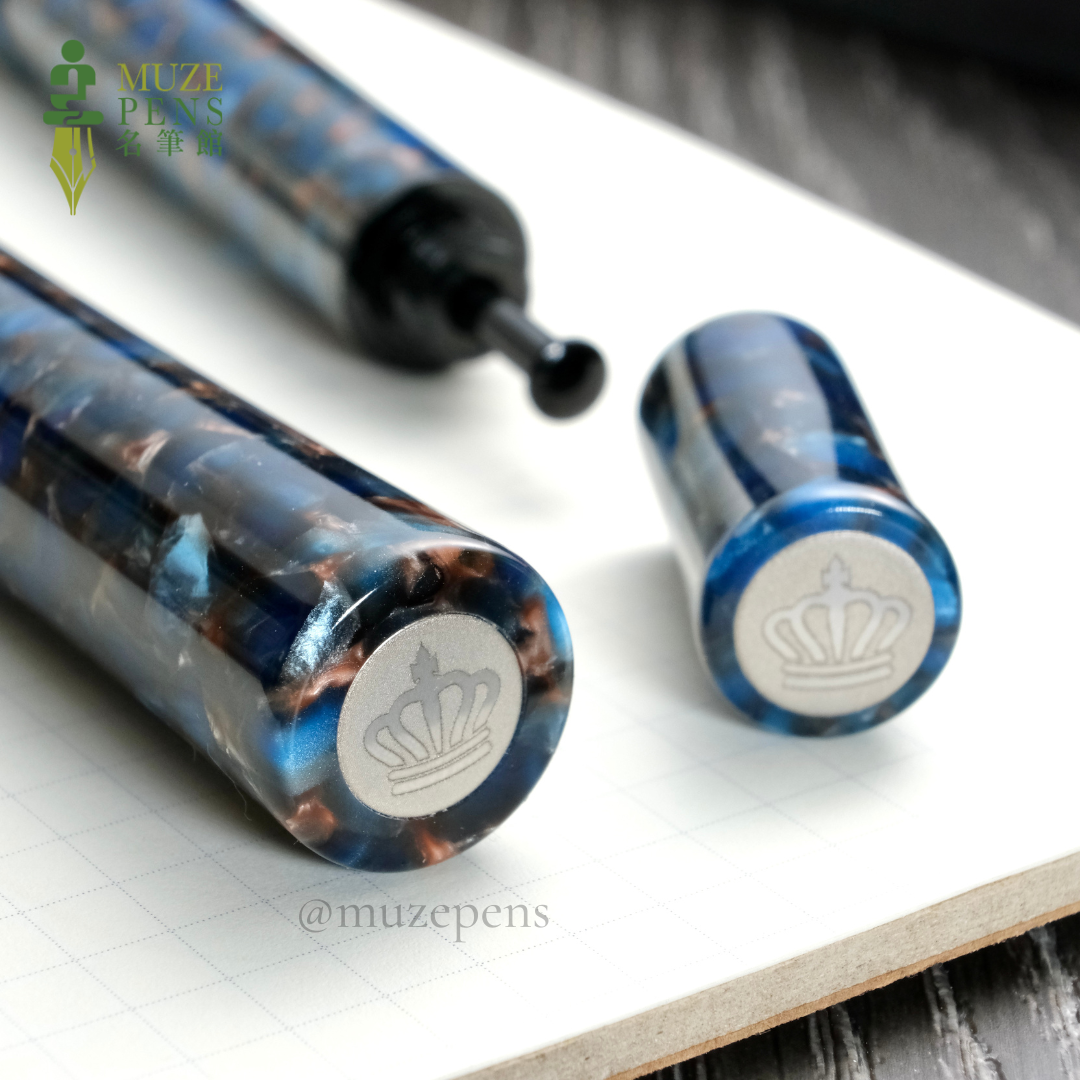Fine Writing Int. Scepter Vacuum Filler Fountain Pen - Blue Scepter