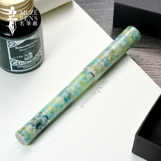 Fine Writing Int. Scepter Piston Filler Fountain Pen - Green Scepter