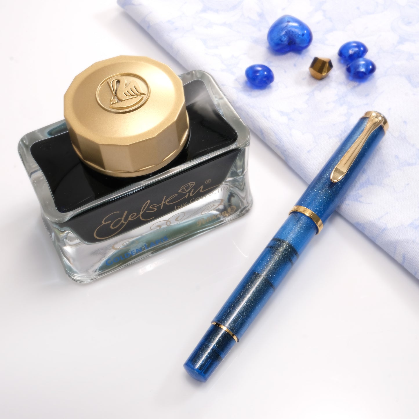 Pelikan M200 Special Edition Fountain Pen Set - Golden Lapis