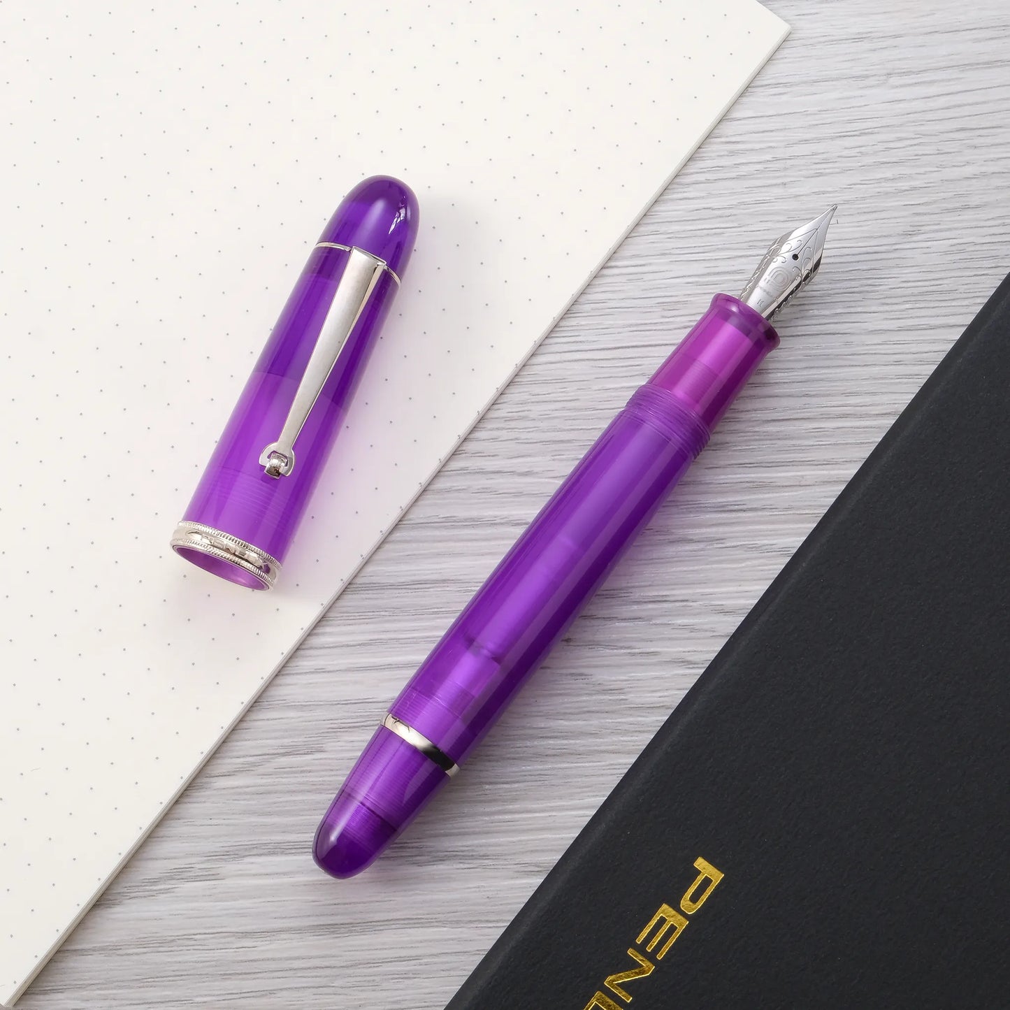 Penlux Masterpiece Grande Fountain Pen - Aurora Australis