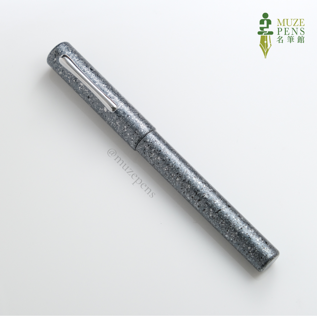 TACCIA Mikage-ishi (Granite Stone) Fountain Pen - Grey