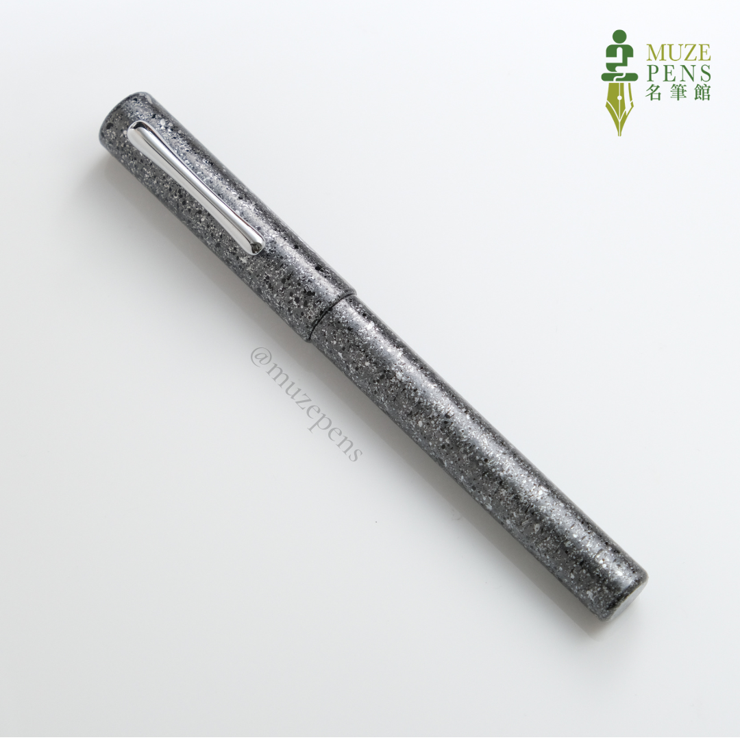 TACCIA Mikage-ishi (Granite Stone) Fountain Pen - Black