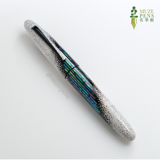 TACCIA Miyabi Empress Urushi Fountain Pen - Winter Breath (Limited Edition)