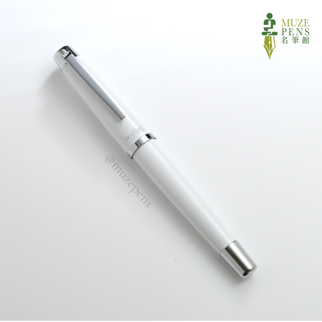 TACCIA PENFORT Urbane Fountain Pen - White