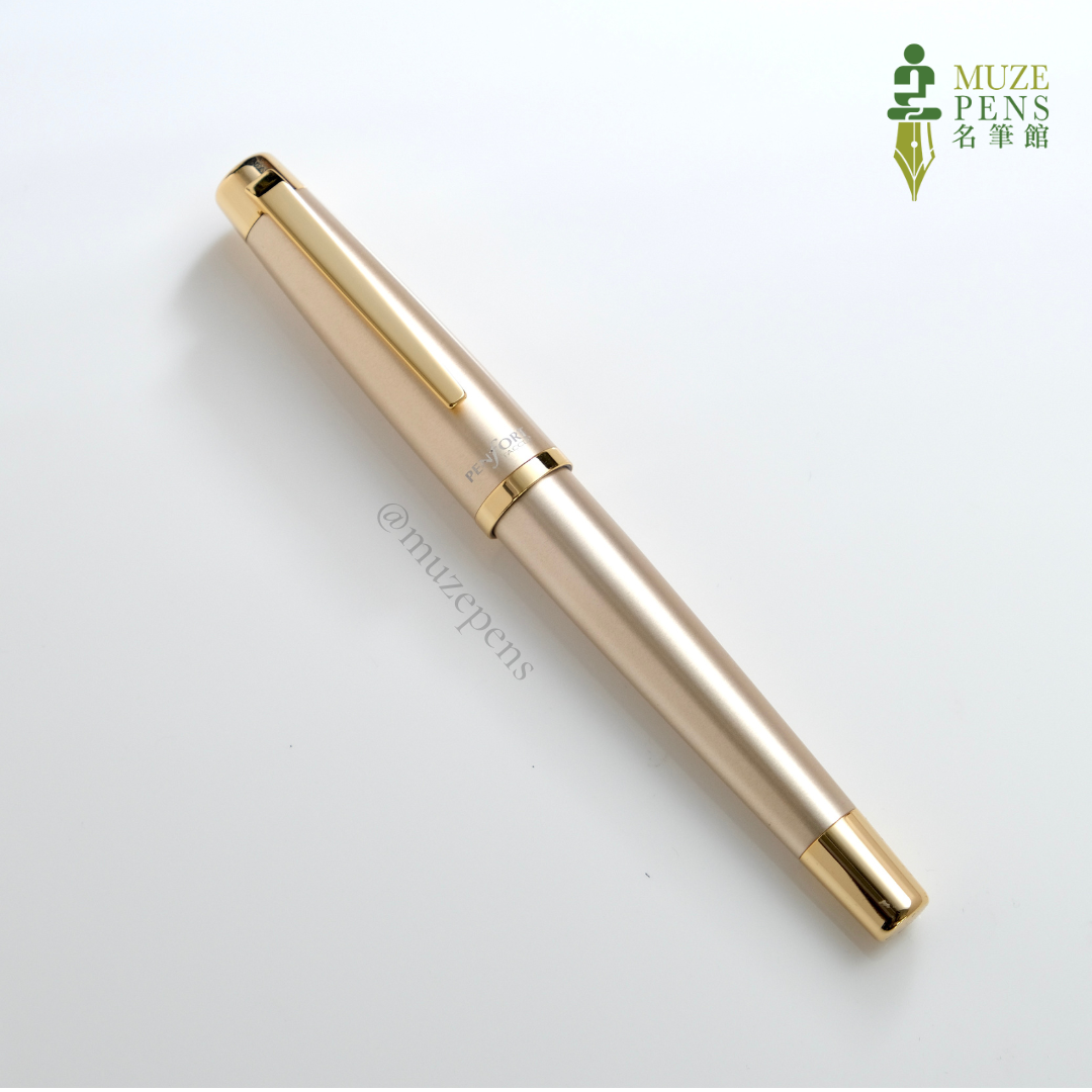 TACCIA PENFORT Urbane Fountain Pen - Champagne