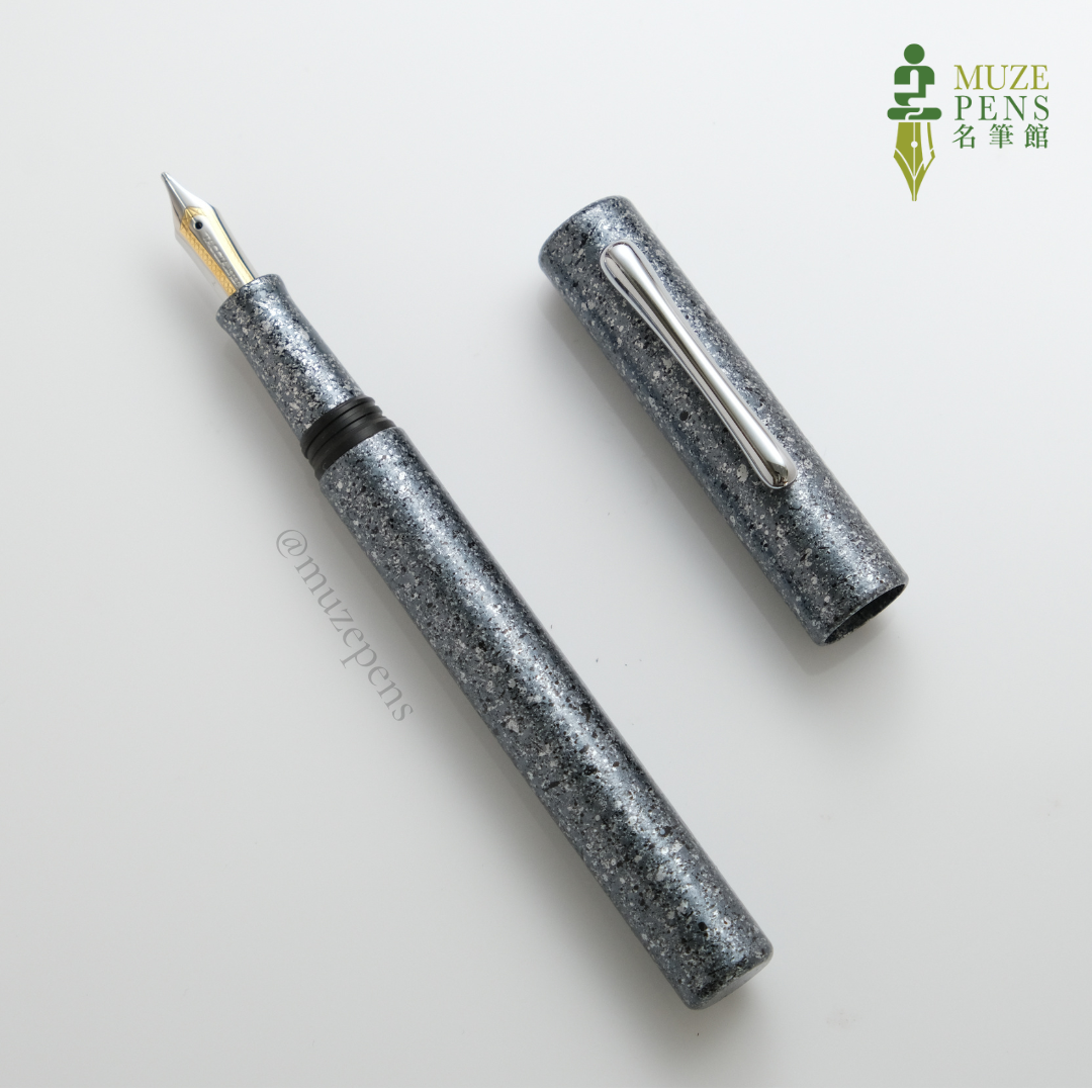 TACCIA Mikage-ishi (Granite Stone) Fountain Pen - Grey