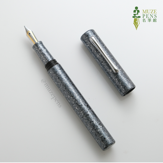 TACCIA Mikage-ishi (Granite Stone) Fountain Pen - Grey