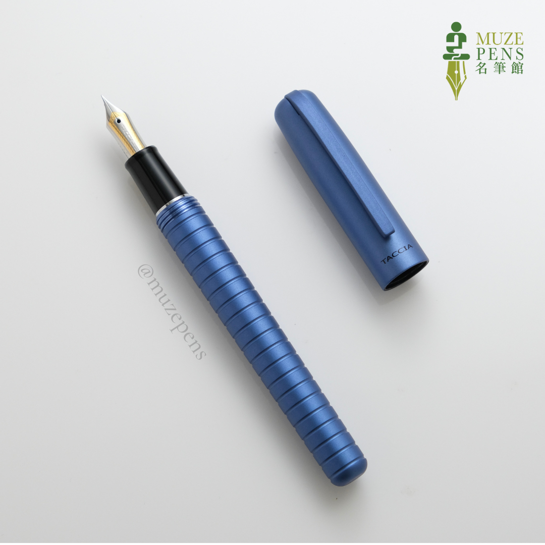 TACCIA PENFORT Pinnacle Fountain Pen - Aero Blue