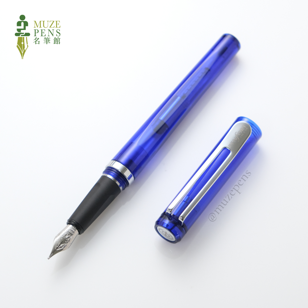TACCIA PENFORT Facet Fountain Pen - Clear Blue