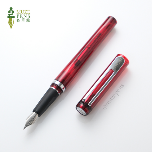 TACCIA PENFORT Facet Fountain Pen - Clear Red