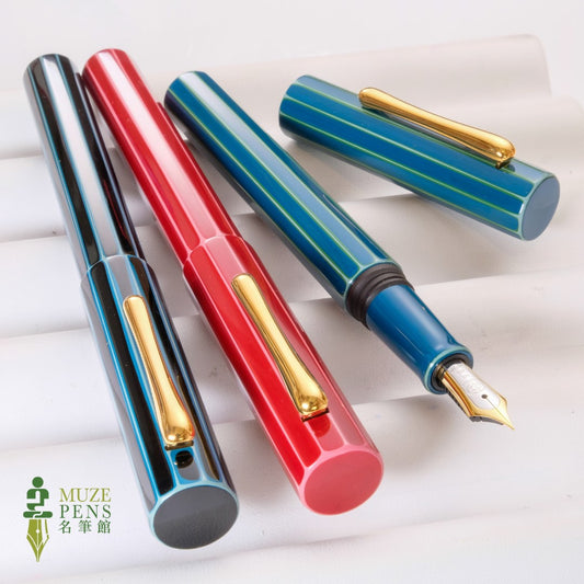 TACCIA Kaku-Tate Urushi Fountain Pen - Asagi