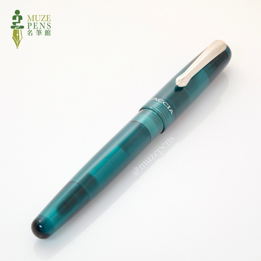TACCIA Spectrum Fountain Pen - Forest Green