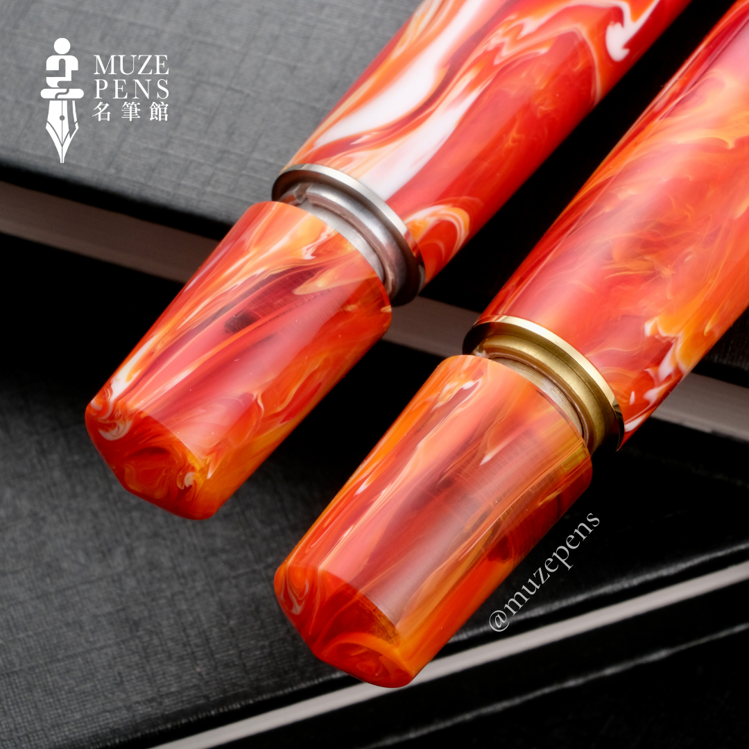Leonardo Officina Italiana Momento Zero Grande Limited Edition Fountain Pen - Primary Manipulation Warm Tones, Gold Trim