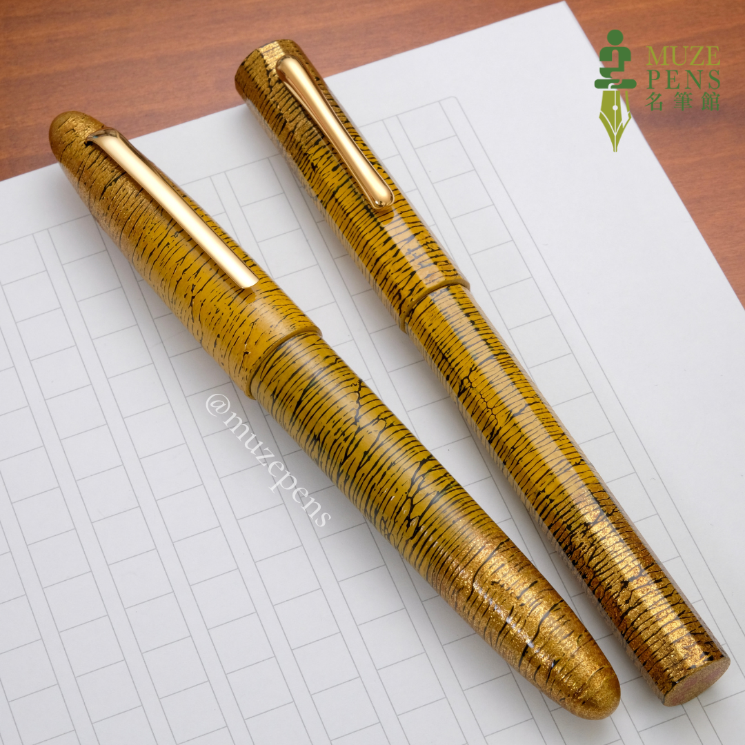 TACCIA Hyakko-Hisho Kiwami Urushi Fountain Pen - Ko-Haku (Limited Edition)