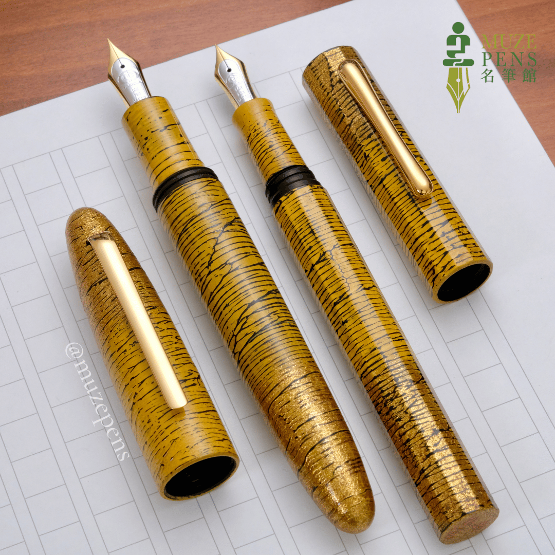 TACCIA Hyakko-Hisho Kiwami Urushi Fountain Pen - Ko-Haku (Limited Edition)