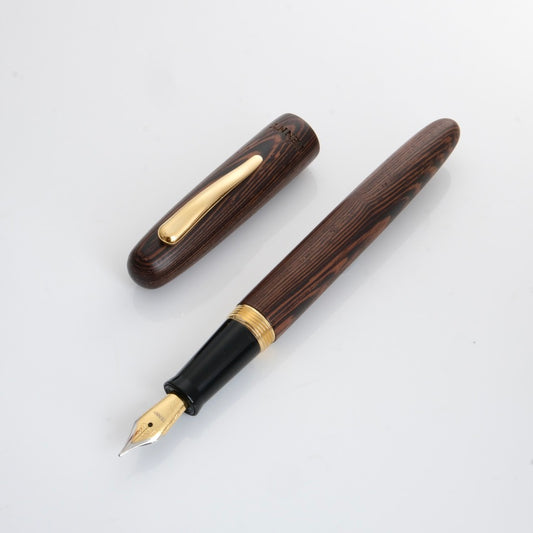 Tenny Small Round Fountain Pen - Iron Knife Wood (鐵刀木)