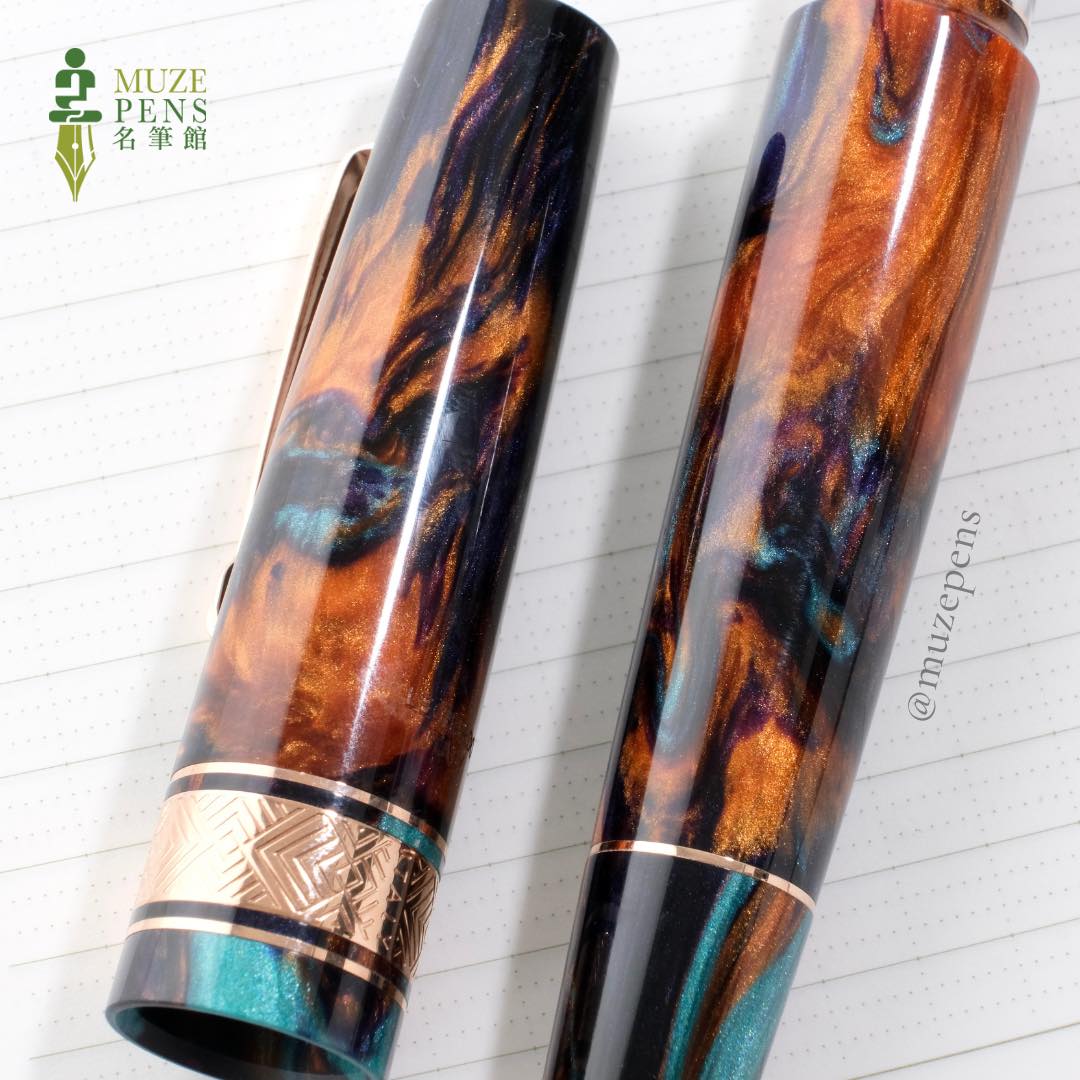 Leonardo Officina Italiana Primary Manipulation 4 Fountain Pen - Bohemian Twilight, Silver Trim
