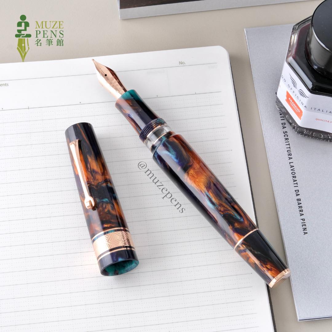 Leonardo Officina Italiana Primary Manipulation 4 Fountain Pen - Bohemian Twilight, Silver Trim