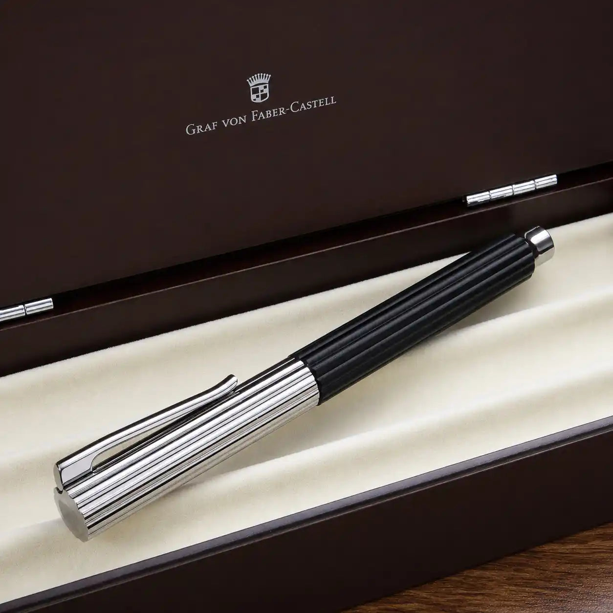 Graf von Faber-Castell Bloom Ebony Fountain Pen - Ebony