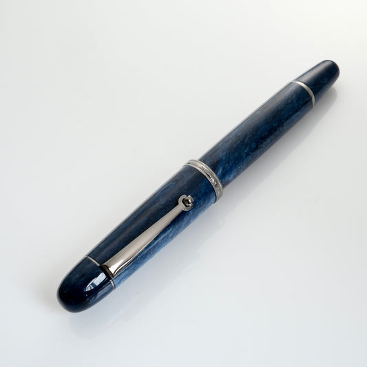 Penlux Masterpiece Grande Great Natural Limited Edition Fountain Pen - Galaxy 活塞鋼筆 - 銀河