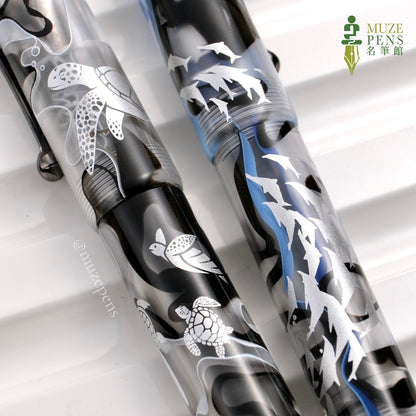 Opus 88 Ocean Demo Eyedropper Fountain Pen － Sea Turtle