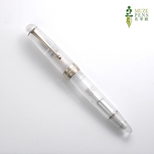 Penlux Masterpiece Delgado Demo Matte Fountain Pen - Silver