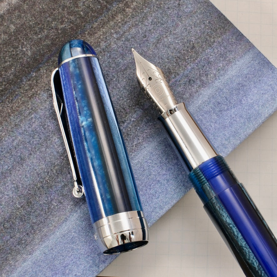 Penlux Masterpiece Delgado Fountain Pen - Gladius Blue