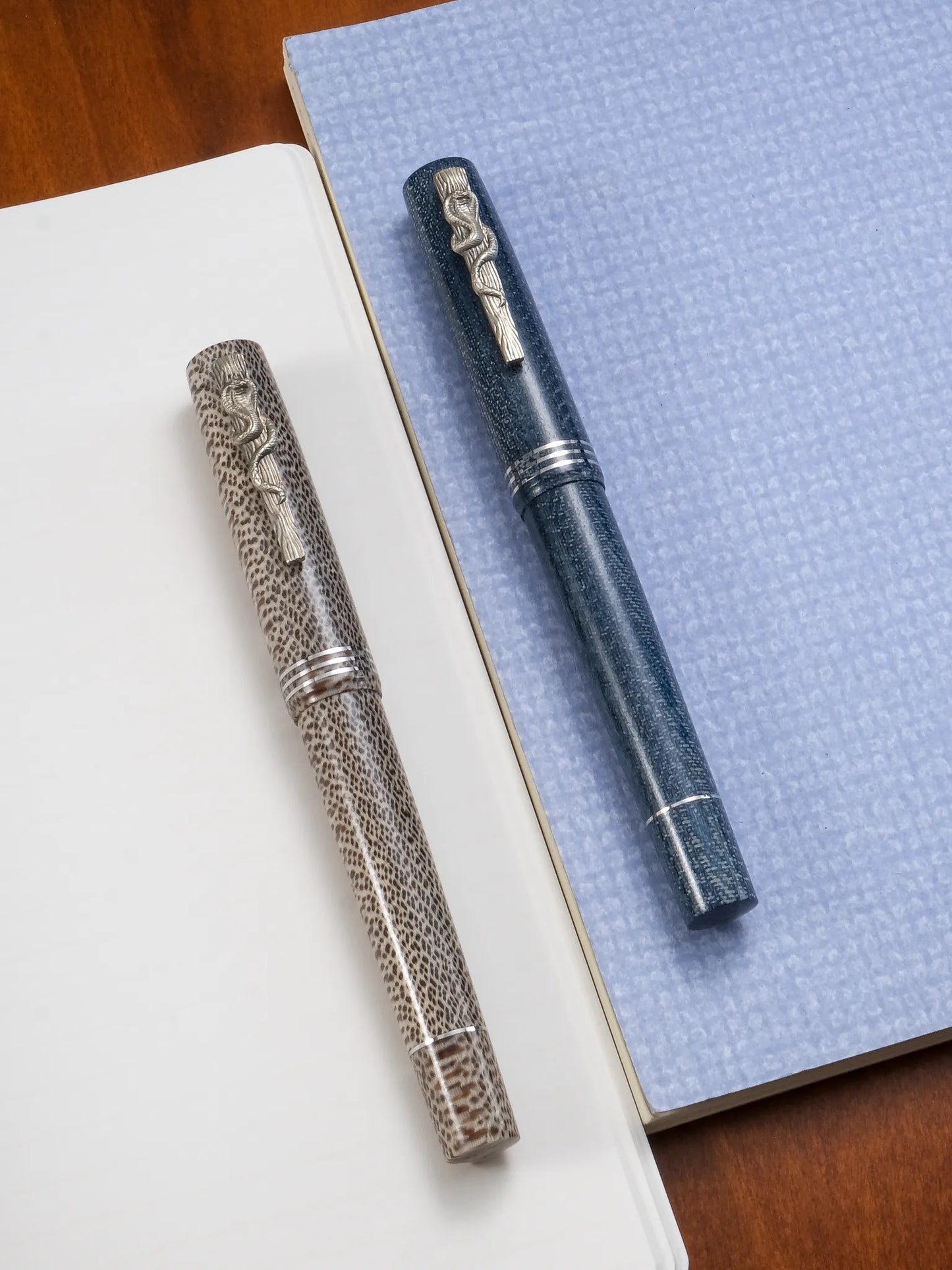 Muze x Cypress 5th Anniversary Cobra Fountain Pen - Blue Cobra
